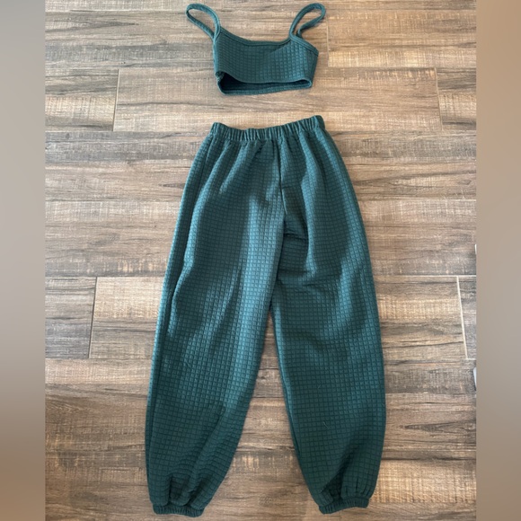 Green Waffle Knit Two-Piece Set - Picture 4 of 8